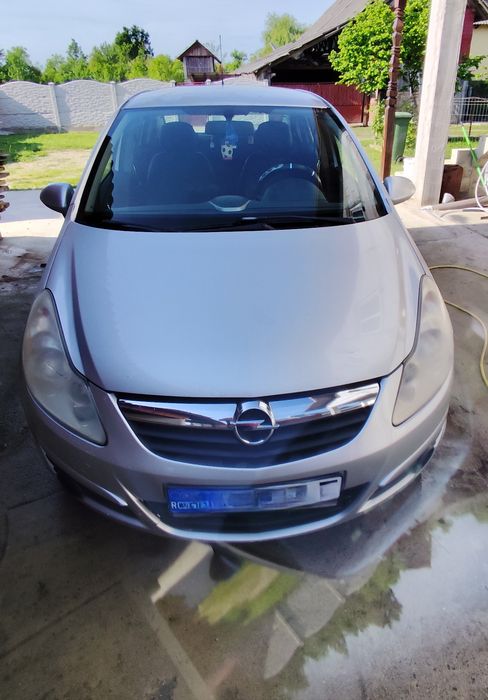 Vând Opel CORSA D 2007