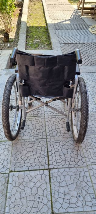 Инвалидная коляска