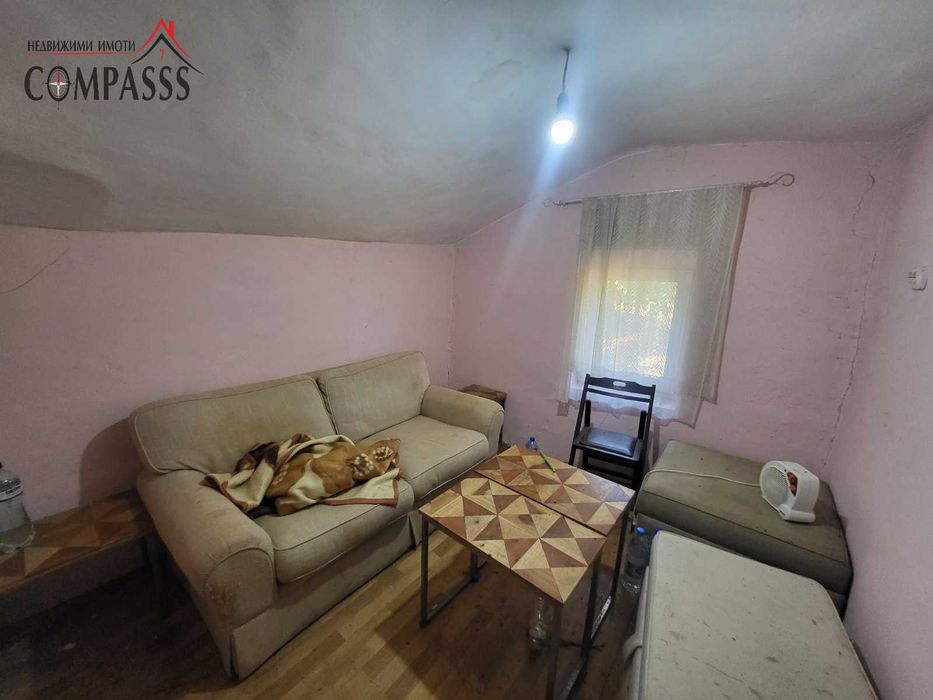 с. Кардам, обл. Добрич, Къща и работилница  – 70000евро!