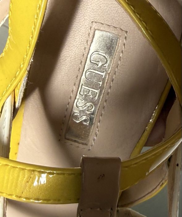 Sandale cu toc GUESS superbe