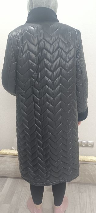 Продам удлененый пуховик