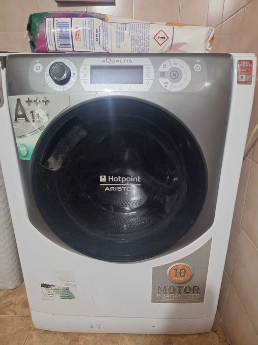 Пералня Аристон 11 кг.