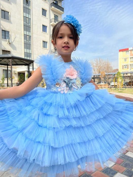 QIzlar va bolalar prokat kiyimi sotaman
