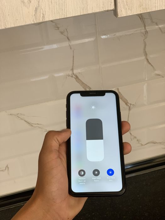 Iphone 11 LL/A 64 gb emkost 84 ideal holatda