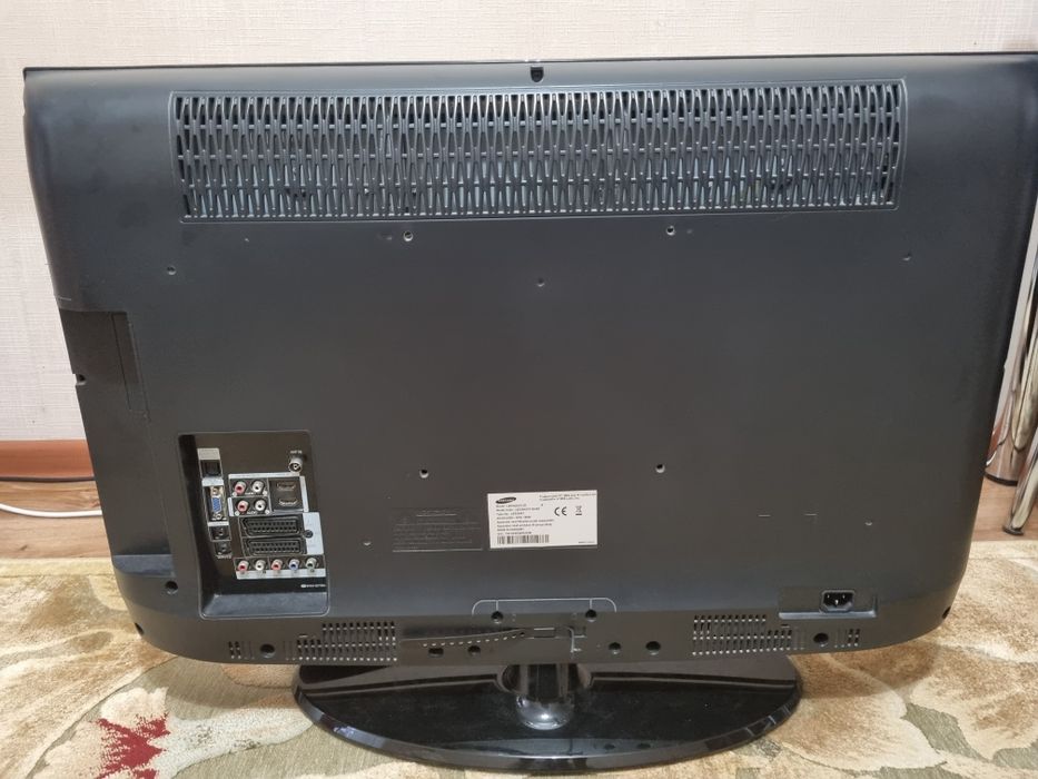 Телевизор SAMSUNG