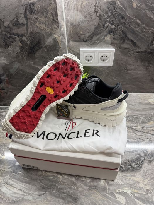 Moncler TrailGrip GTX