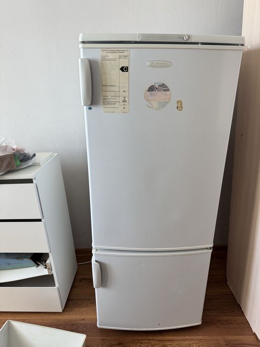 Холодильник пен стиралка сатылады