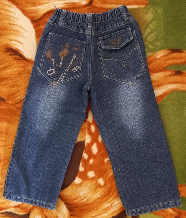 Продам брюки на мальчика