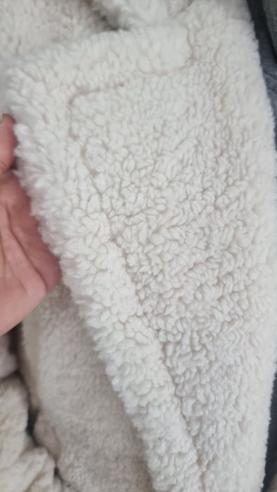 Срочно продам шубу тедди