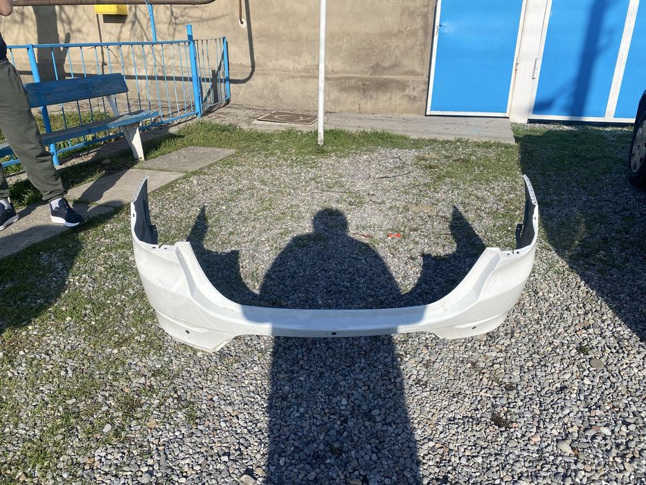 Задний бампер onix