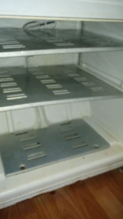 Холодильник Холодильник продаётся,бу