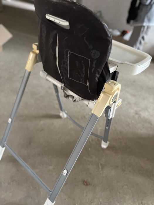 Продам стульчик детский Inglesina