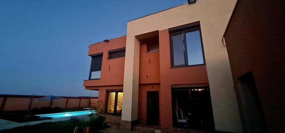 Vila cu piscina in Petrachioaia, inchiriere pentru cateva ore, pentru petreceri