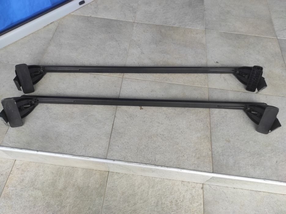 Напречни греди за багажник Mont Blanc