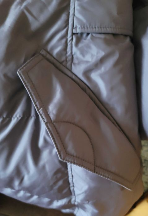 Продам женскую куртку размер М/95