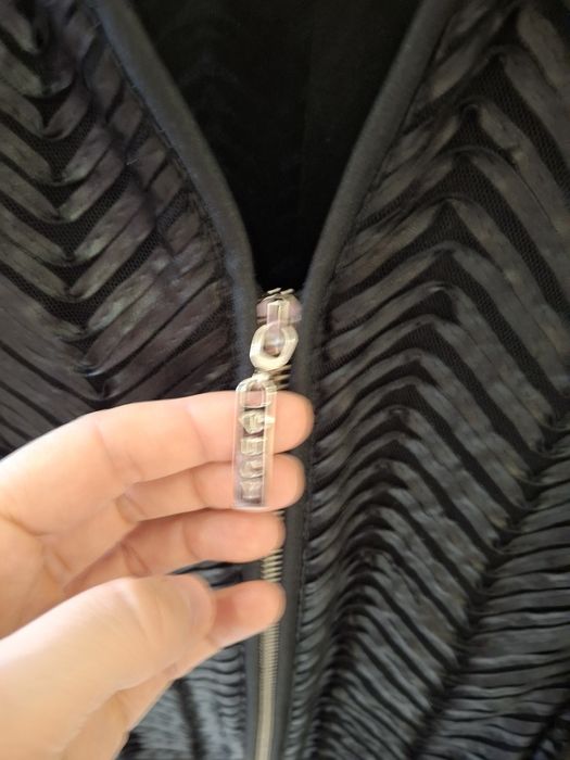 Дамско сако на Lucy