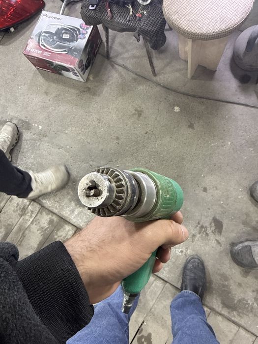 Воздушная дрель советская