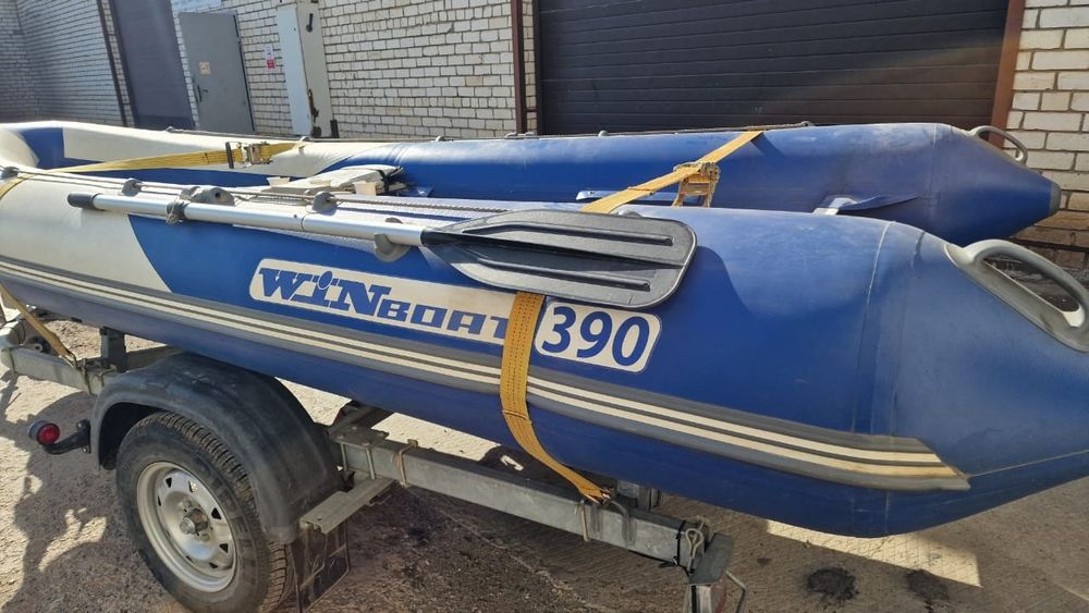 Продам лодку Winboat 390