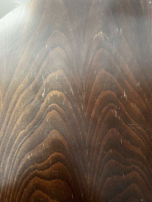 Трапезна масивна маса