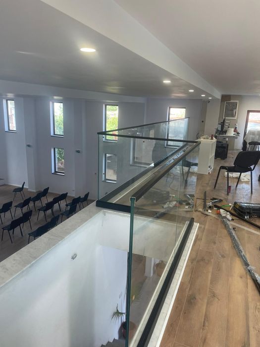 Balustrada din sticla securizata