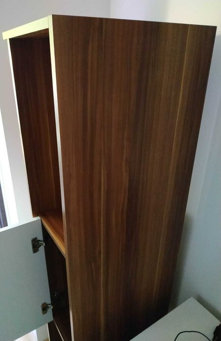 Продавам шкаф за телевизор/ скрин – многофункционален дизайн