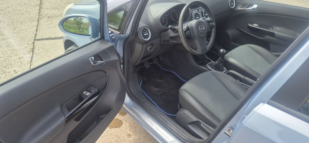 Opel Corsa D , 1.2 benzina , 2009