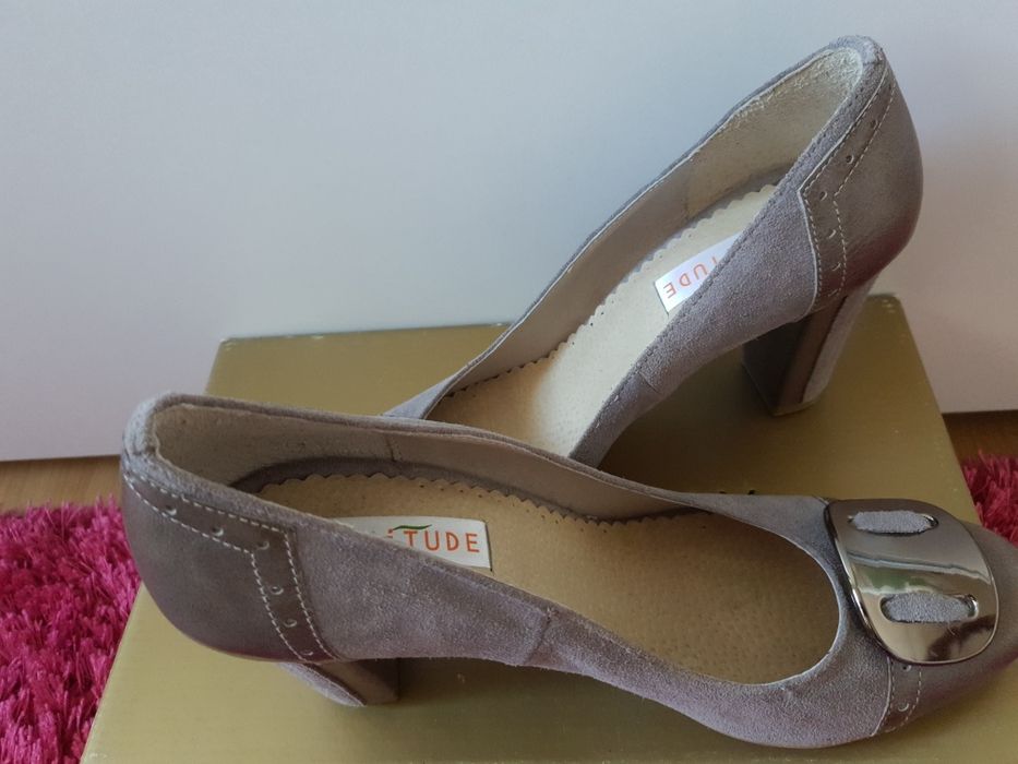 REDUCERE pantofi noi comozi