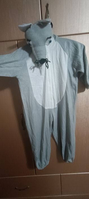 Новогодний костюм волка, б/у.