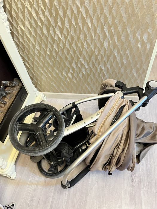 Продам коляску зима лето