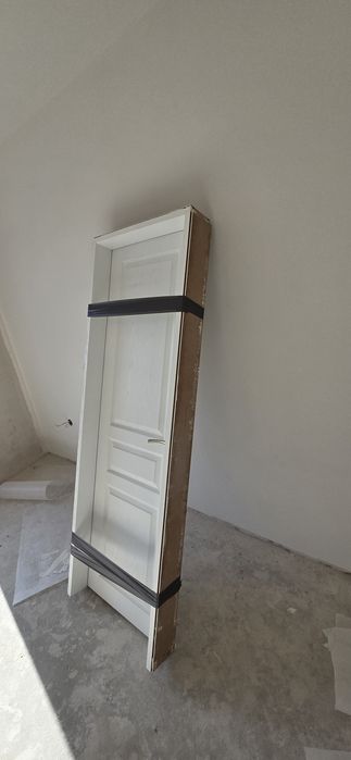 Интерирорна врата