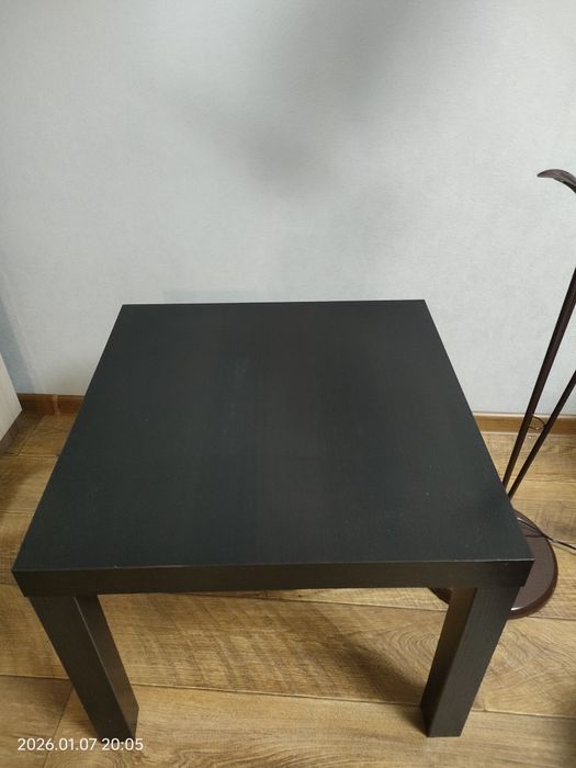 Журнальный столик