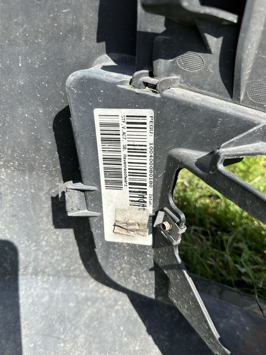 Предна броня ауди а7 оборудвана