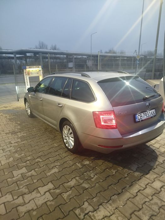Skoda Octavia заводски метан