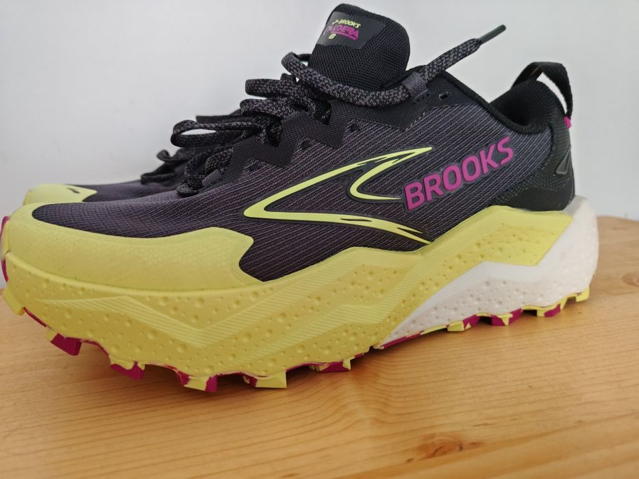 Pantofi alergare trail dama Brooks Caldera 8,mărimea 40 Green FW'25