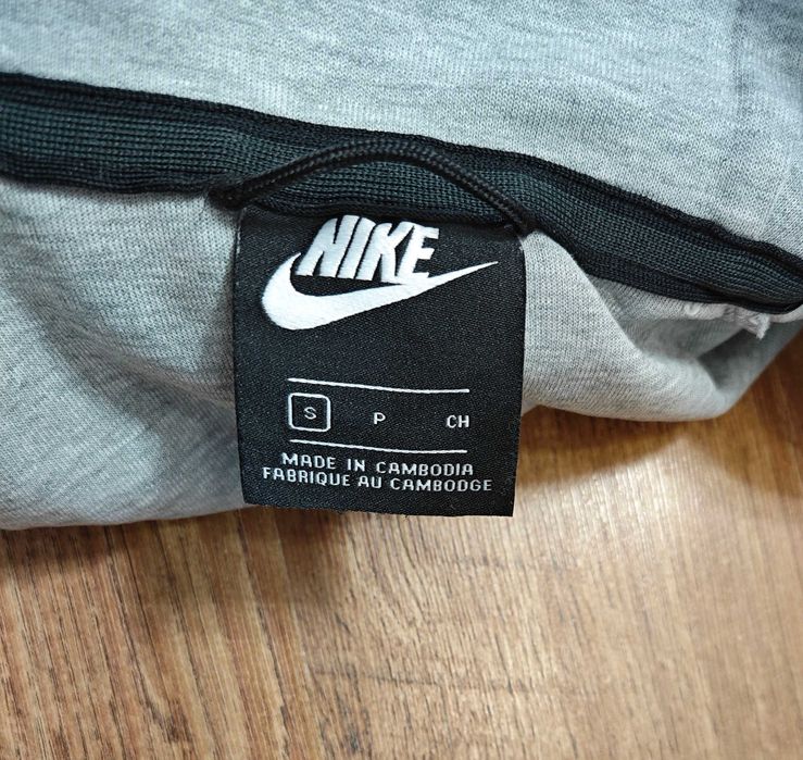 NIKE Tech Fleece Оригинален  мъжки суичър размер S