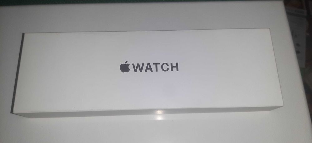 Смарт-часы Apple Watch SE (Gen 2) 44mm Midnight