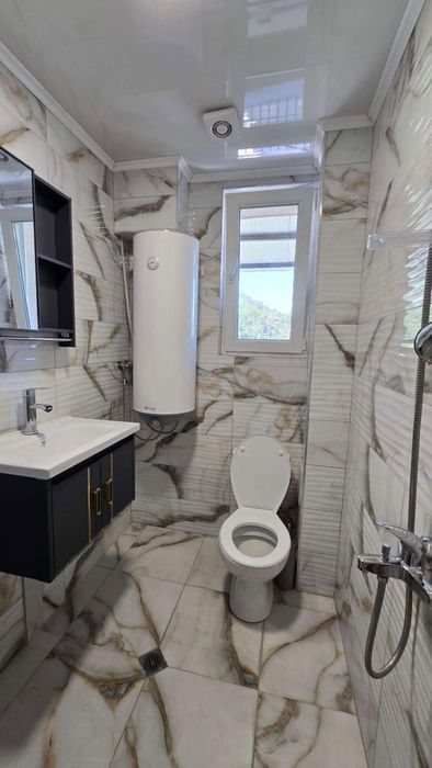 Дава се под наем Тристаен апартамент в Варна, Изгрев - 120 кв.м за 700 € - Снимка #6