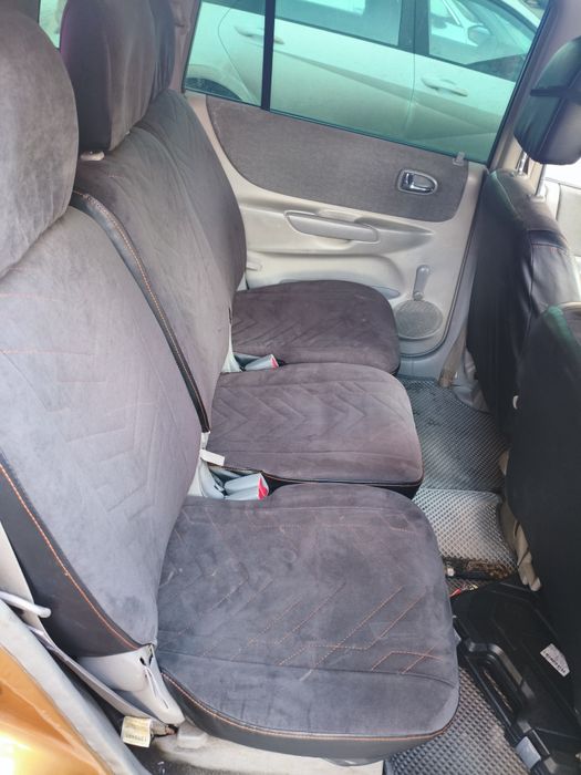 Продам Мазду Премаси