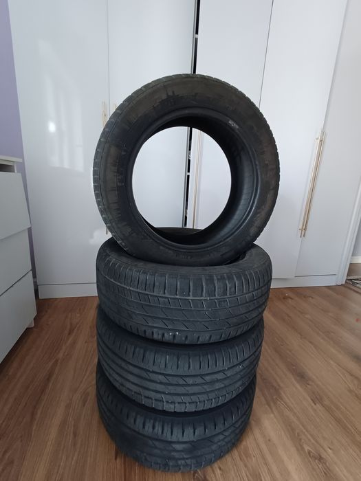 Продам  комплект шины Ikon Character