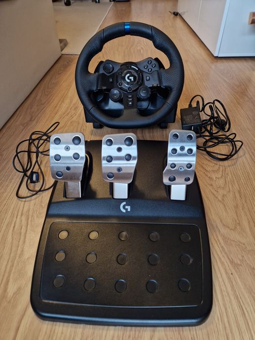 Волан с педали Logitech G923