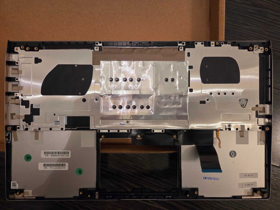 Tastatura ASUS Zenbook UX533FD folosita