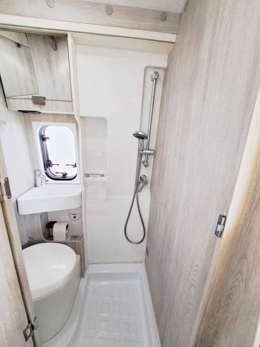 ПРОМО НОВ Луксозен Кемпер под наем ALL INCLUSIVE Най-ниска цена!