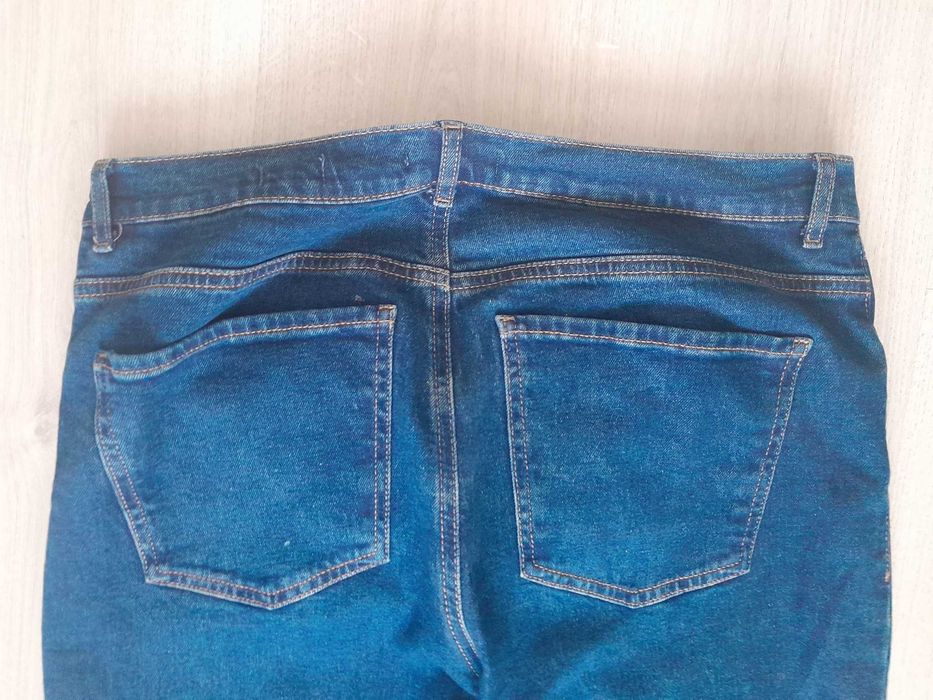 НОВИ дънки, актуален модел