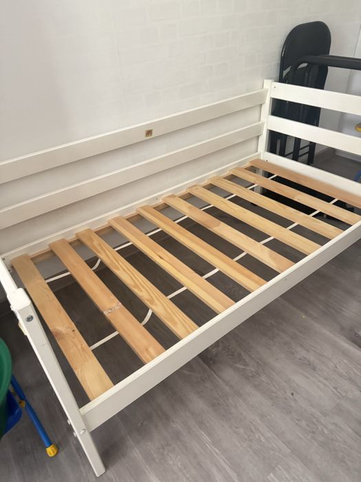 Продам детскую кровать