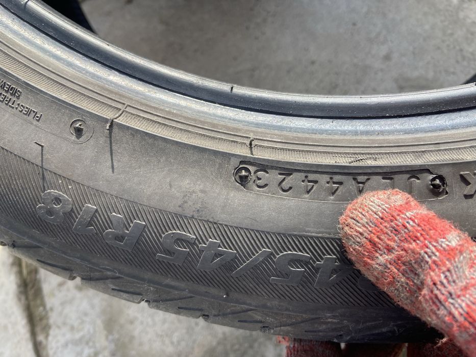 BRIDGESTONE 245/45/18 лето