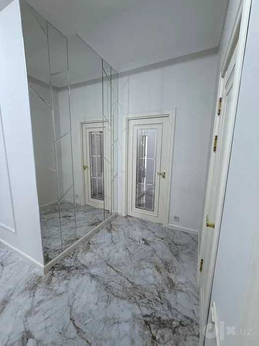 "Solaris Yakkasaroy 2/8/10 74м2 продаётся квартира "