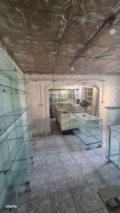 Km 4-5 | Spatiu Comercial In Acte | Gaze