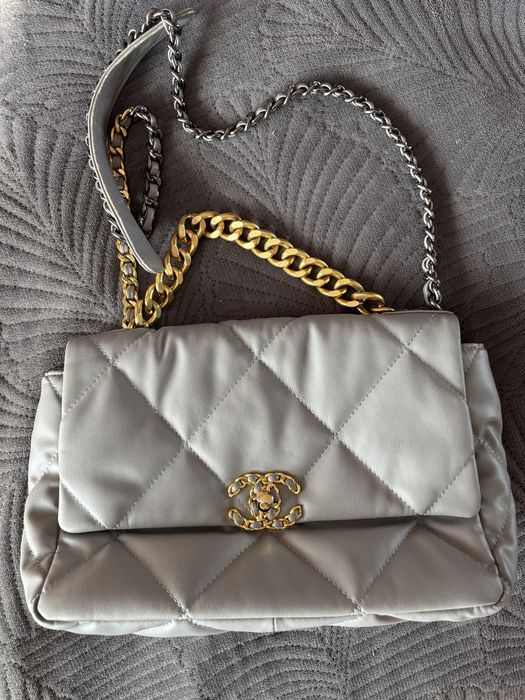 Продам сумочку под Chanel