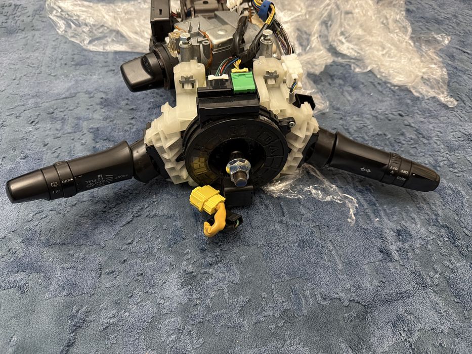 Рулевая колонка Mitsubishi outlander