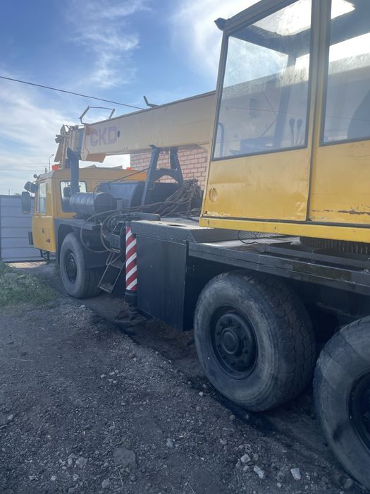 Продам автокран Tatra AD-28